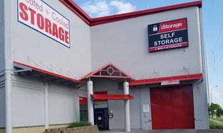 iStorage Facility at 3601 Hiawatha Ave in Minneapolis iStorage Facility at 3601 Hiawatha Ave in Minneapolis