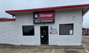 iStorage Facility at 4003 Callaghan Rd in San Antonio iStorage Facility at 4003 Callaghan Rd in San Antonio