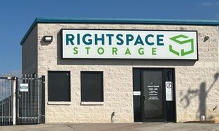 RightSpace Storage Facility at 4405 Highway 71 E in Del Valle, TX 78617 RightSpace Storage Facility at 4405 Highway 71 E in Del Valle, TX 78617