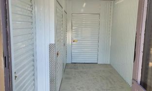 iStorage Facility at 52 N Plains Industrial Rd in Wallingford iStorage Facility at 52 N Plains Industrial Rd in Wallingford Interior Hallway